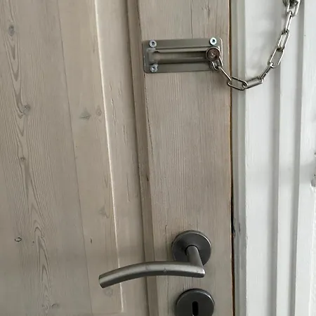 Quiet In Lively Area With Helpful Host! * Copenhaga