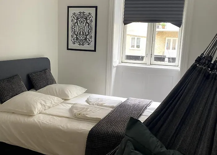 民宿 Quiet In Lively Area With Helpful Host! *