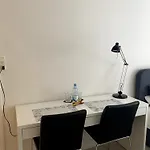 Quiet In Lively Area With Helpful Host!
