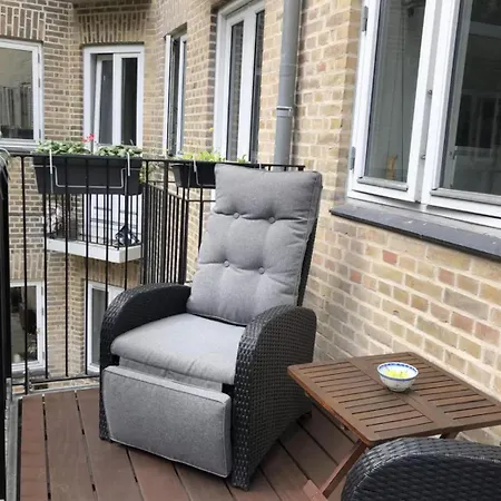Quiet In Lively Area With Helpful Host! Kopenhagen
