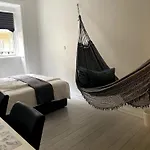 Quiet In Lively Area With Helpful Host! Privat bolig